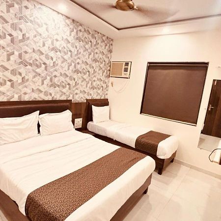 Hotel Garden Palace Mumbai Exterior photo